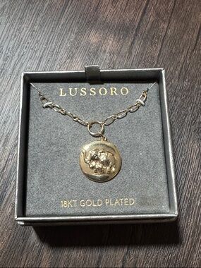 18KT Gold Plated Elephant Coin Necklace - Gold